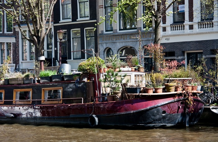 плавучие дома на каналах амстердама